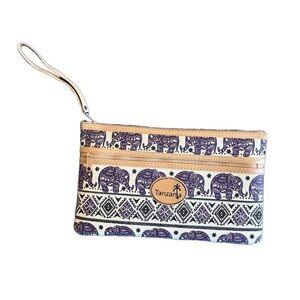 ⭐️ NWOT - Tanzania elephant patterned makeup case/ pencil case